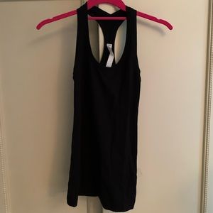 Lululemon black tank